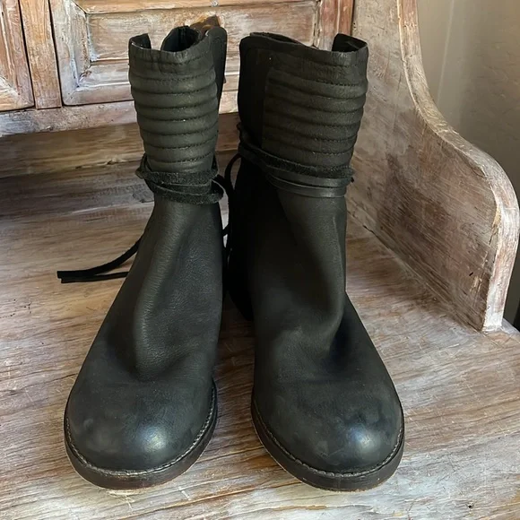 🖤 Free People Cambridge Black Leather Wrap Up Boots Size 38 - Picture 5 of 9